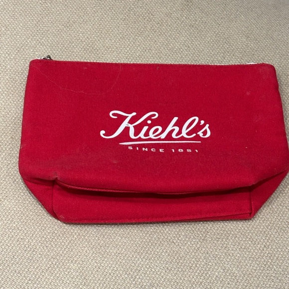 Kiehl's Bold Red Pouch - Picture 10 of 11